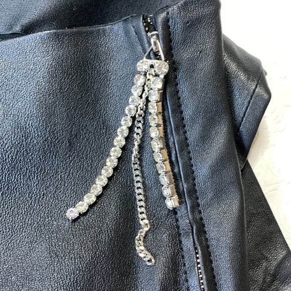 GRLFRND Black Leather Pants‎ Medium High Rise Stretchy Sz 4 - Picture 5 of 5